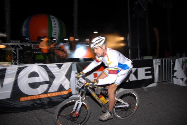 Mario Roma vence em sua terra natal (foto: Andrea Faidiga)