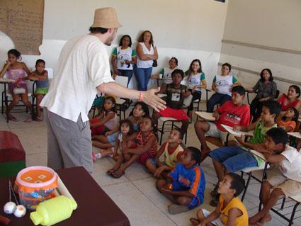 Oficinas para contar histórias (foto: Divulgação)