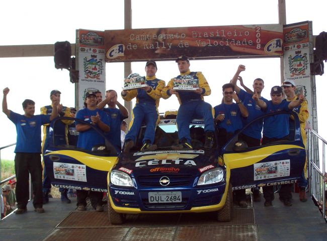 Bernardo e Sidinei disparam na liderança da N2 (foto: Karen Kohn/ www.webventure.com.br)