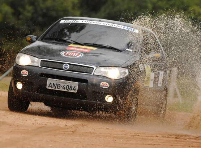 Fiat Palio (foto: Divulgação)