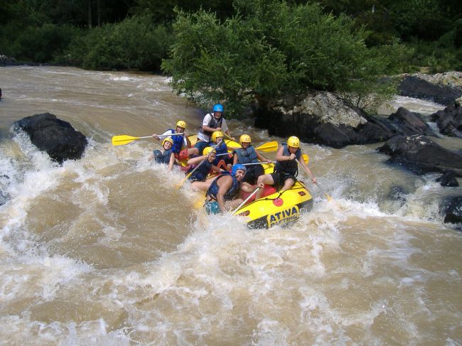 Rio Itajaí Açu tem 4 níveis de dificuldade (foto: Divulgação/ Psycofotos)