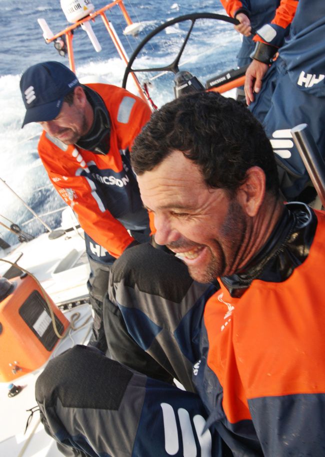 Torben está administrando um tripulante a menos (foto: Divulgação/ Volvo Ocean Race)