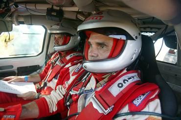 Varela e Macedo prontos para o Dakar (foto: Donizetti Castilho/Divulgação)