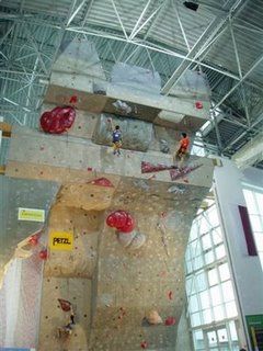 Estrutura de escalada do mundial juvenil em Kranj  Eslovênia (foto: )