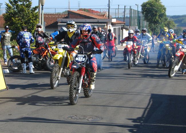 148 motos participaram da competição em Itatinga (foto: Divulgação/ Ane Follmann)