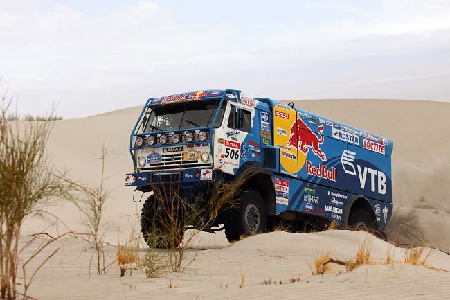 Kabirov leva seu primeiro título no Dakar (foto: André Chaco/ www.webventure.com.br)