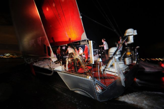 Puma convida brasileiros em busca da liderança (foto: Dave Kneale/ Volvo Ocean Race)