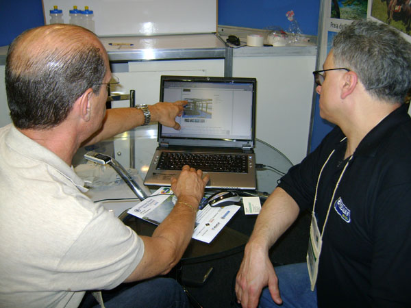 Encontros de negócios durante o evento (foto: Divulgação)