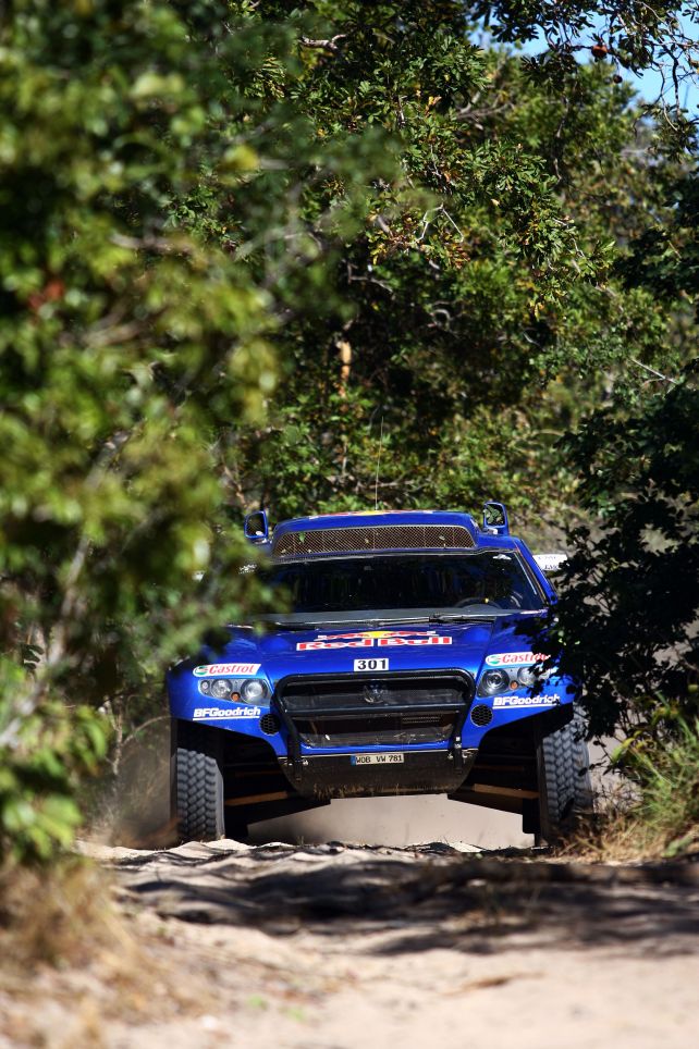 Sainz ainda está 3 segundos atrás de Nasser (foto: Renato Cuckier/ www.webventure.com.br)