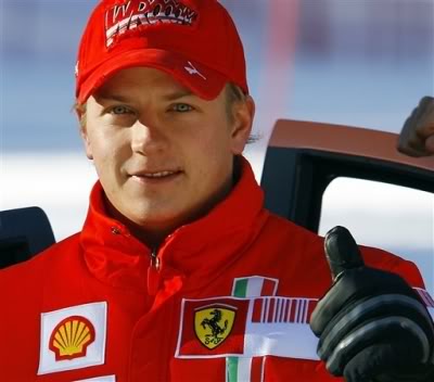 Kimi Raikkonen se prepara para o Mundial de Rali (foto: Divulgação)