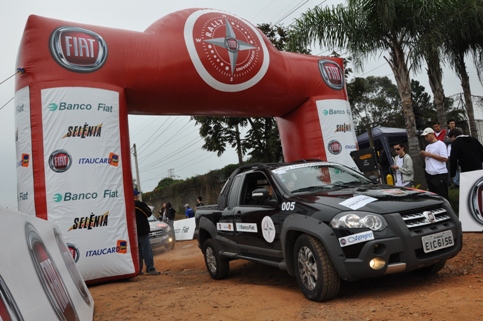 Largada do Rally Universitário em Americana (foto: Divulgação)