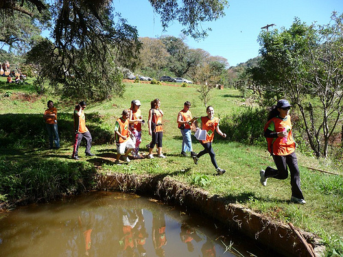 Calor intenso durante a sexta etapa da competição (foto: Divulgação)