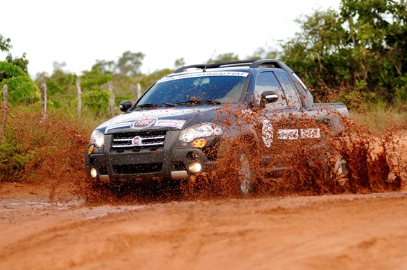 Sétima etapa do Rally Universitário contou com 179 competidores (foto: Divulgação )