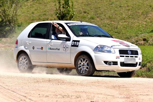 Rally Universitário chega à Brasília (foto: Divulgação )