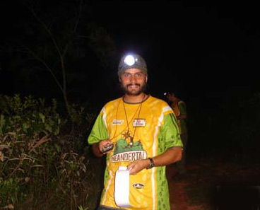 Lanternas guiaram os participantes pela noite mineira (foto: Iron Adventure/Divulgação )