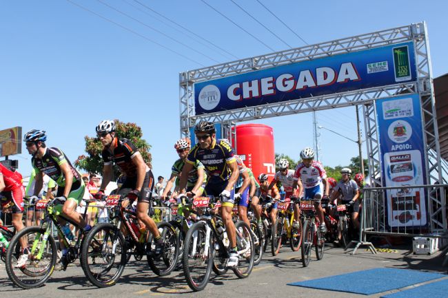 GP Ravelli contou com quase mil atletas (foto: Caio Martins/ www.webventure.com.br)