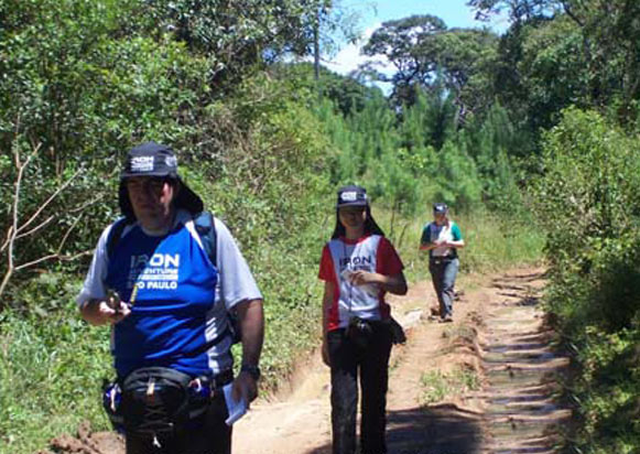 Etapa aconteceu sob sol forte (foto: Iron Adventure/Divulgação)