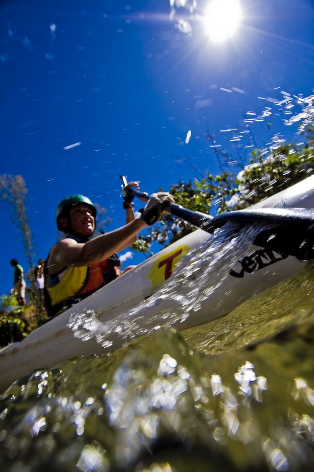 Canoagem é uma das modalidades da Paraty Multisport 35km (foto: Divulgação/ Alexandre Socci)