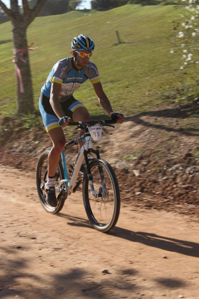 Orlando liderou as quatro voltas do circuito (foto: Caio Martins/ www.webventure.com.br)