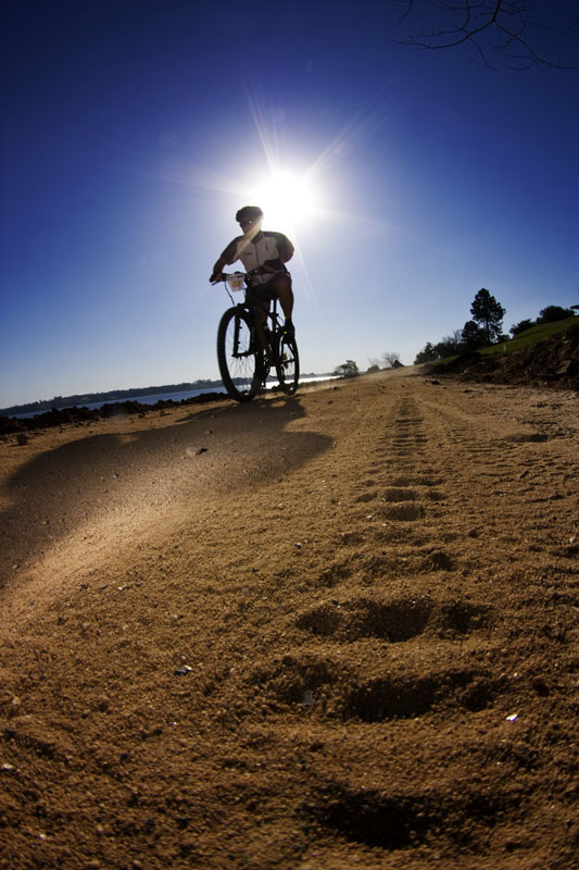 Mountain bike será um dos desafios da competição (foto: Divulgação/ Alexandre Janotti)