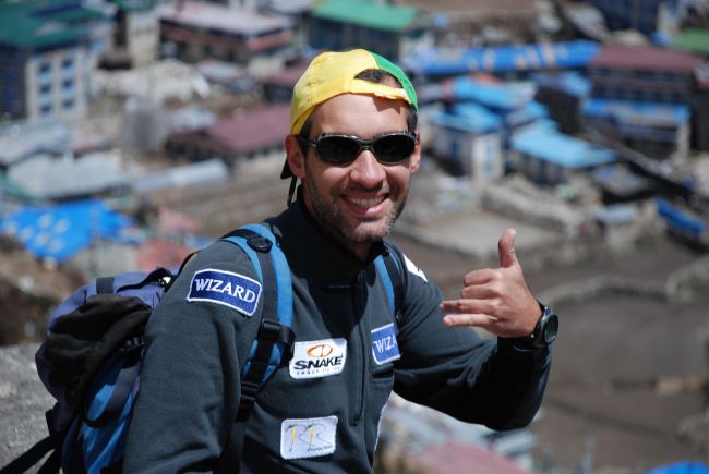 Raineri retorna ao Everest  que conquistou o cume em 2008 (foto: Arquivo Pessoal/ Rodrigo Raineri)