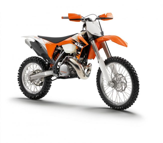 A KTM 150 XC  moto inusitada guida pelo argentino no Dakar 2011 (foto: Divulgação/ KTM)