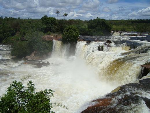 Cachoeira da Velha - Rio Novo (foto: Arquivo Pessoal/ Maurício Marengoni)