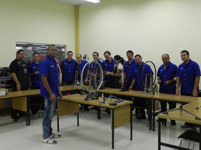 A primeira turma  que se formou em outubro (foto: Divulgação Aliança Bike)