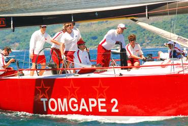 Barco que competiu na Copa Suzuki Jimny  que vale para o Circuito Ilhabela de Vela Oceânica  (foto: Aline Bassi / Balaio)