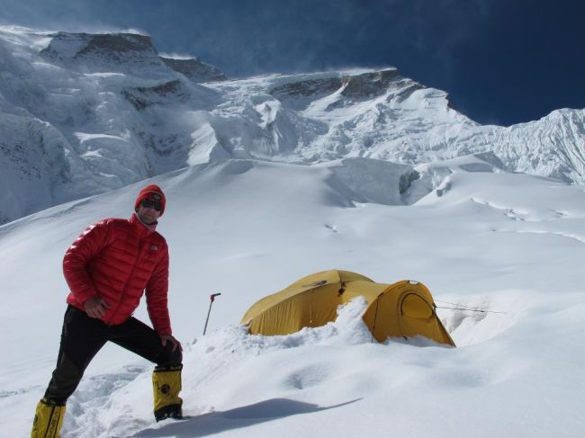 Waldemar durante a escalada do Annapurna (foto: Divulgação)