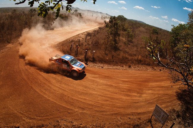 Veículo da equipe Kandangus  para quem Geraldo Piquet faz apoio (foto: Theo Ribeiro)