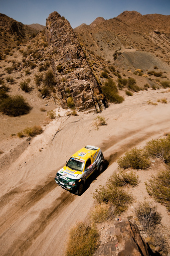 Jean quer trocar o carro para Dakar 2011 (foto: Theo Ribeiro)