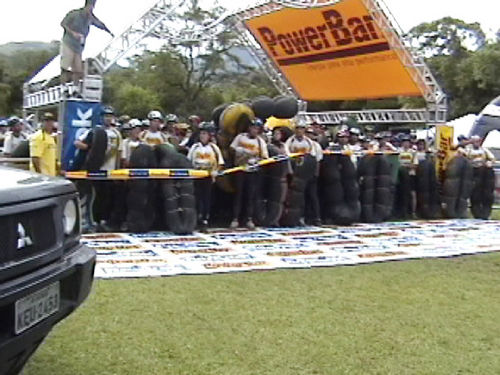 As equipes largaram do campo de futebol do Bairro da Serra  em Iporanga. (foto: Divulgação.)