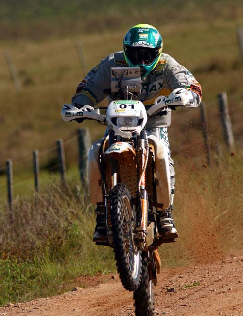 Jean Azevedo  vencedor do Rota Sul na categoria Motos. (foto: Idário Araújo/Vipcomm)