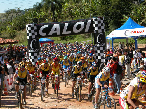 Competição em Morungaba (SP) contou com quase 800 bikers. (foto: Divulgação)