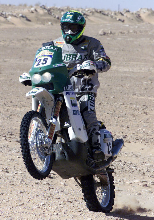 Jean no Dakar 2003 (foto: Ricardo Ribeiro / VipComm)