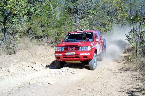 Logo no primeiro dia  pedras e erosões estarão no caminho do Sertões 2003. (foto: Marcelo Krings / Arquivo Webventure)