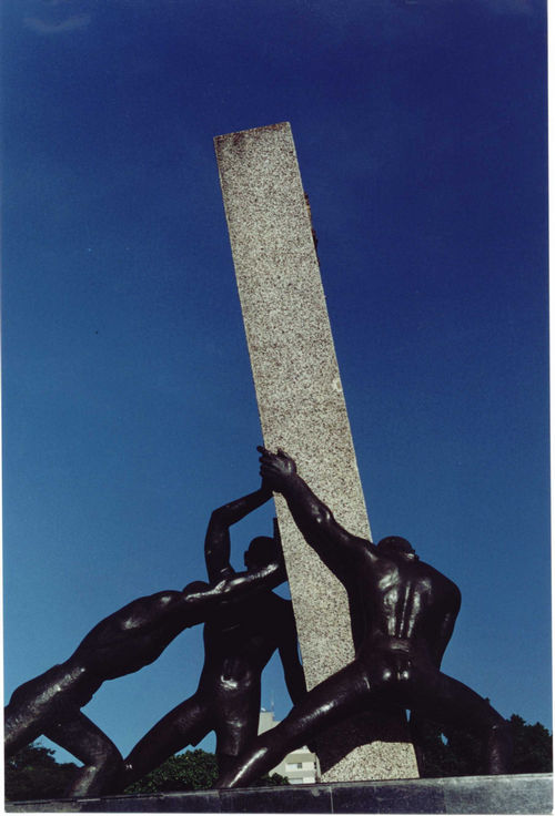 Monumento às três raças. (foto: Agetur - Goiânia.)