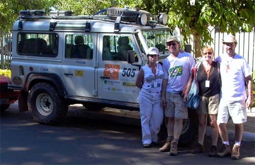 Equipe 4x4: Heliomar  Rogério  Márcia e Ilka. (foto: Bob Wollheim/www.webventure.com.br)