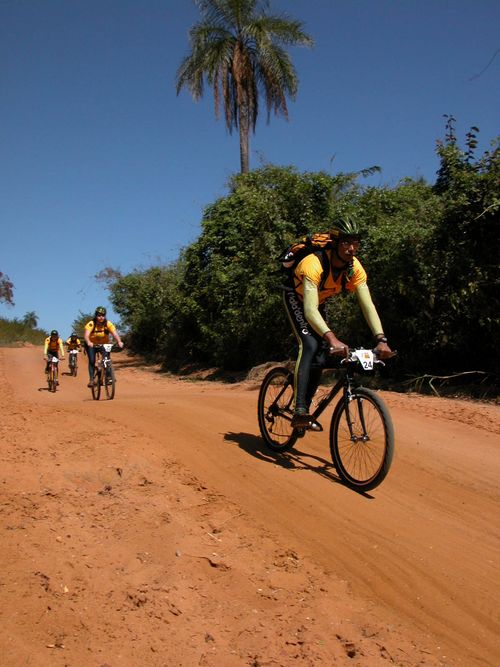 Areia no trecho de bike da etapa-Brotas. (foto: Eva Prado)