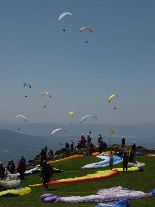 Brasileiro de Parapente tem Frank Brown na liderança. (foto: Caio Zamboni/Divulgação)