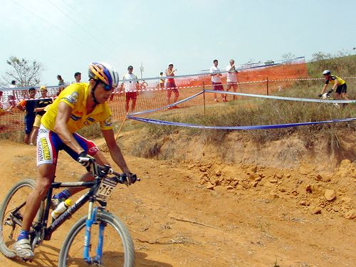 Cláudio Alves de Souza foi o campeão na Sub40. (foto: Luciana de Oliveira / Webventure)