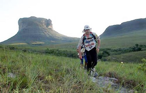 Meriadianoraid.com venceu o longo trekking  fez a etapa de canoagem em 4 horas e partiu para a caverna. (foto: Tico Utiyama)