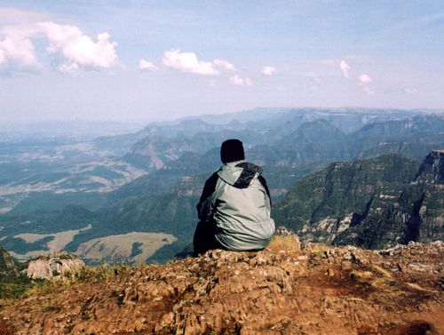 Viajar sozinho ou acompanhado? É preciso ver a qual dessas possibilidades você se adapta melhor. (foto: Arquivo pessoal)