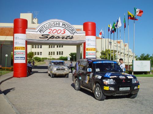 Largada da etapa no Recife de 2003. (foto: Cláudio Larangeira/Divulgação)