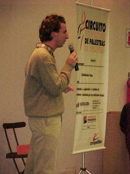 Guilherme Bara durante a palestra. (foto: Jorge Nicola/Webventure)