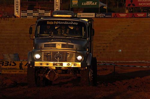 O Mercedes de Luiz Matheus concorre com Salvini (foto: Theo Ribeiro/ Webventure)