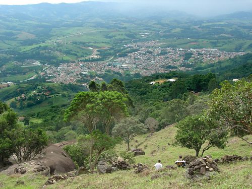 Cenário da corrida de montanha realizada em Extrema (MG). (foto: Divulgação.)