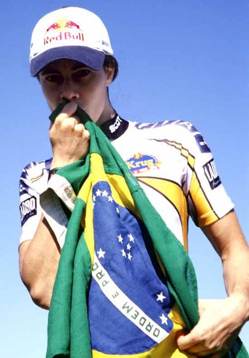 Somente Jaque Mourão representará o país no MTB cross-country. (foto: Divulgação)