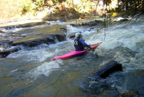 Prova de canoagem slalom foi realizada no rio Jacaré-Pepira. (foto: Luiz Carlos Gravena)